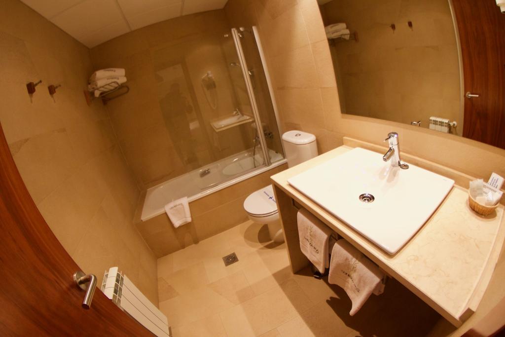 Hotel Santa Cristina Petit Spa กันฟรังค์ ภายนอก รูปภาพ